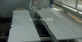 衣柜板噴面.jpg 衣柜板噴面.jpg