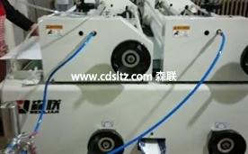 實色玻璃漆自動滾涂.jpg 實色玻璃漆自動滾涂.jpg