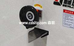 背漆機(jī)油漆回收循環(huán)結(jié)構(gòu).jpg 背漆機(jī)油漆回收循環(huán)結(jié)構(gòu).jpg