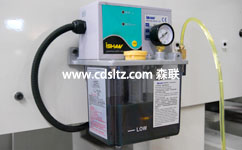 電腦控制全自動(dòng)軌道潤(rùn)滑器.jpg 電腦控制全自動(dòng)軌道潤(rùn)滑器.jpg