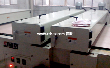 板式家具UV涂裝生產(chǎn)線(xiàn)水性漆著色均布烘干.jpg 板式家具UV涂裝生產(chǎn)線(xiàn)水性漆著色均布烘干.jpg
