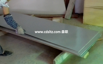 工程防火門UV滾涂效果.jpg 工程防火門UV滾涂效果.jpg