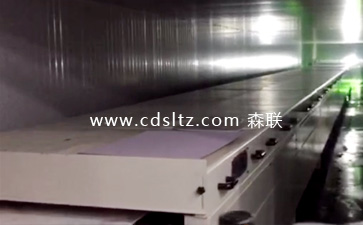 大理石材自動(dòng)烘干流平.jpg 大理石材自動(dòng)烘干流平.jpg